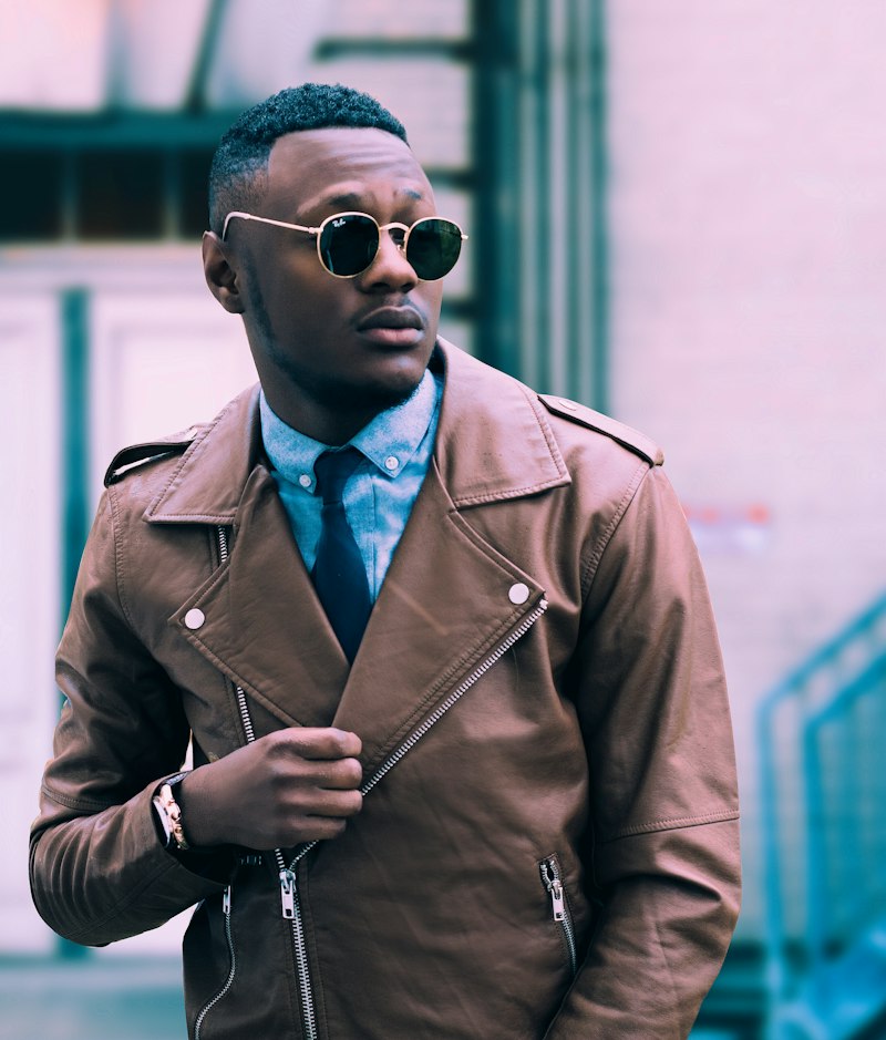 Scalloped Cutwork Zardozi Silk Organza Saree - Image 2
